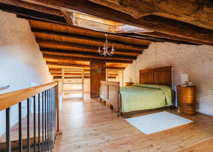 In-giardino Lägenhet